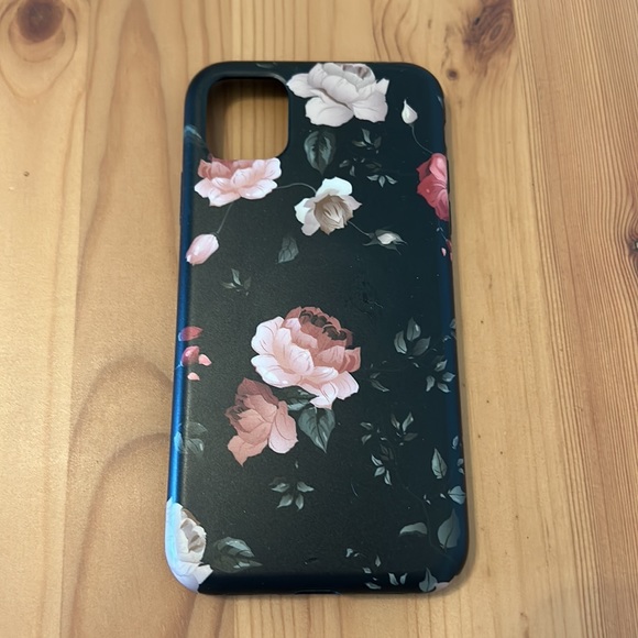 iPhone 11 cases - Picture 5 of 10